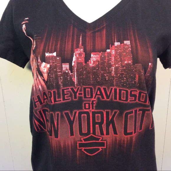 Harley-Davidson Women’s New York City V-neck Tee size small - Picture 2 of 9